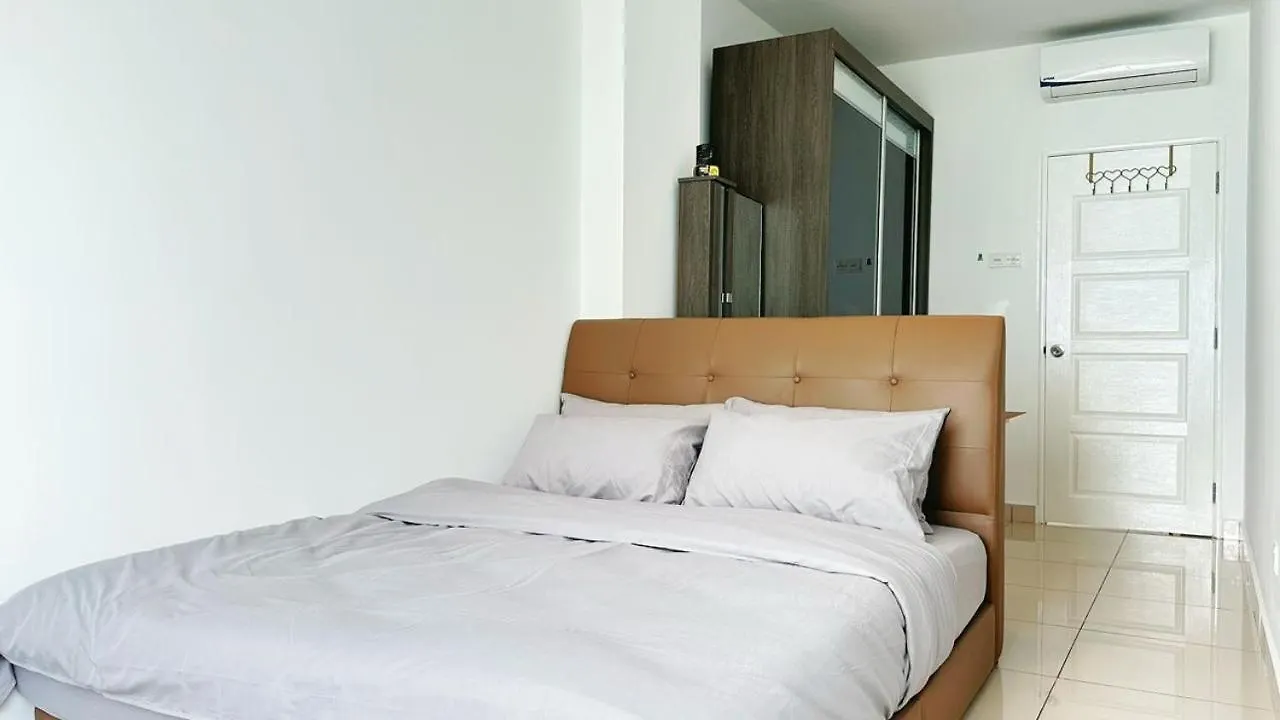 Апартаменты Mansion One Gleneagles Gurney Infinity Seaview Suite Джорджтаун Малайзия